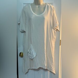 Oh My Gauze! Ivory Tunic w Pocket Sz 3